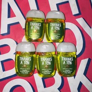 Bath & Body Works Thanks A Ton Apricot & Apple Hand Sanitizer SET
